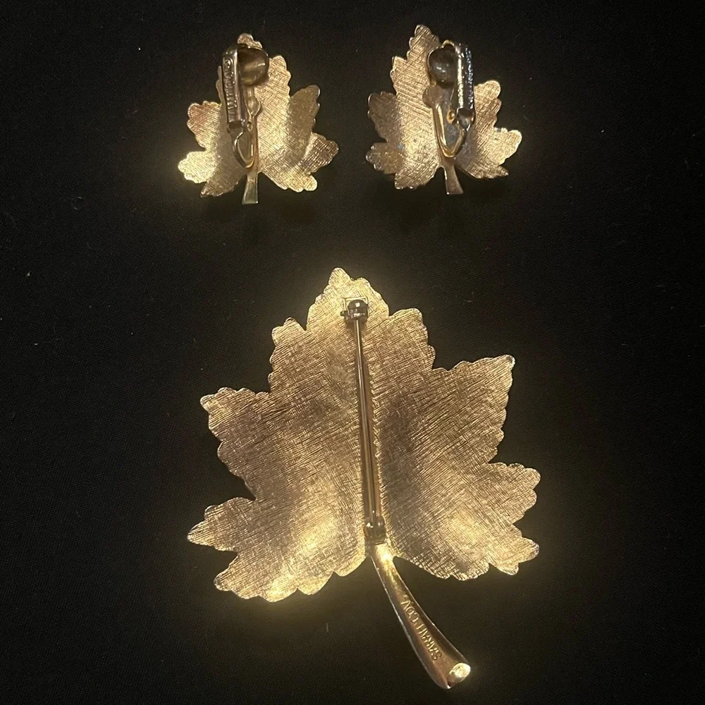 Vintage Brooch and Earring Set Sarah Coventry Whispering Leaf